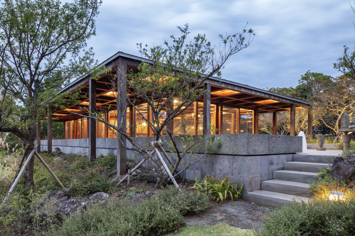 YinjiSpace Alvaro Siza and Carlos Castanheira x Jeju Island Tea House